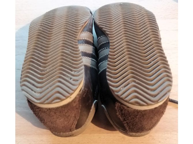 Adidas leather sneakers dark brown kids - view 3