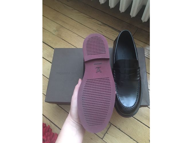 Mocassini Louis Vuitton Officier in pelle nera Nero - vista 4
