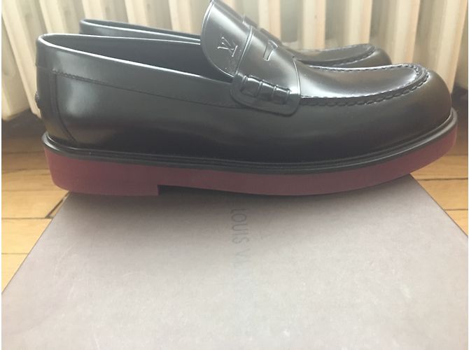 Mocassini Louis Vuitton Officier in pelle nera Nero - vista 5