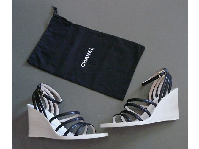 Chanel Sandalen Schwarz Aus weiß - Ansicht 6
