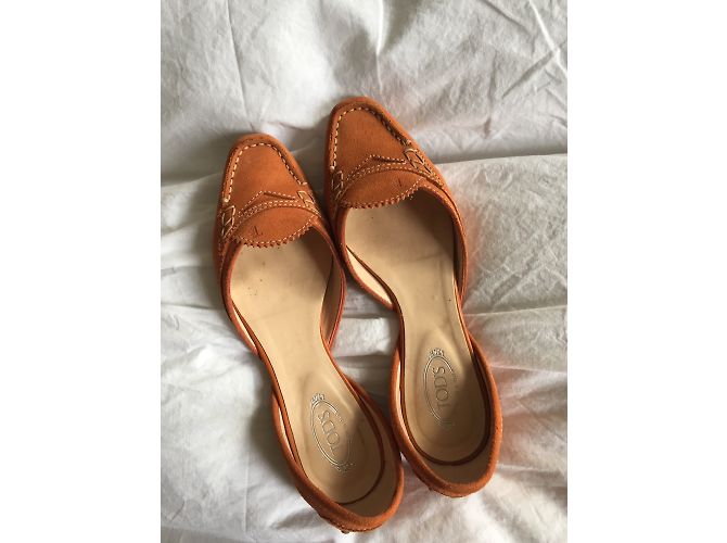Mocassini Tod's Arancione in Camoscio - vista 2