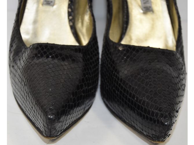 Luciano Padovan Python Ankle Strap Pumps Black - view 5
