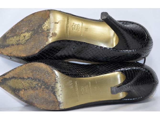 Luciano Padovan Python Ankle Strap Pumps Black - view 7