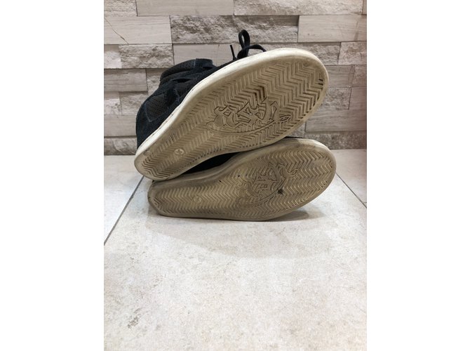 Sneaker con zeppa Ash in pelle nera Nero - vista 5