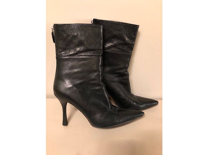 Botines Gucci de piel granulada negra Negro - vista 2
