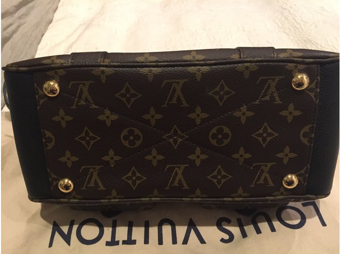 Louis Vuitton Manhattan Nero - vista 10