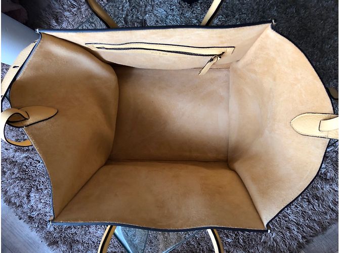 Bolsa Céline Phantom de couro amarela Amarelo - vista 3