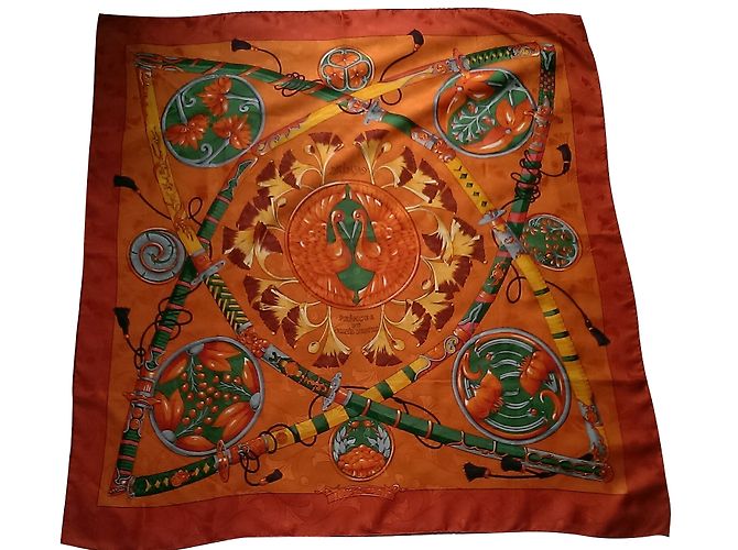 Sciarpa di seta Hermès Daimyo Principi del Sol Levante 90x90 Multicolore - vista 2