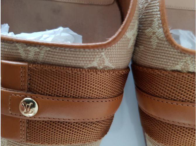 Louis Vuitton monogram kitten heels size Brown - view 11