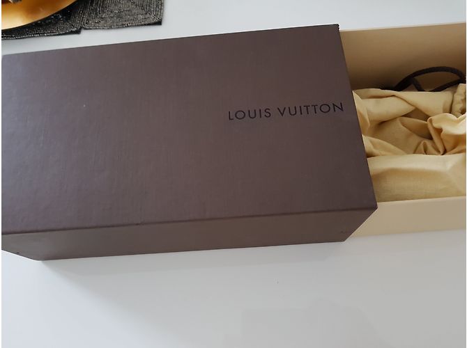Louis Vuitton monogram kitten heels size Brown - view 3