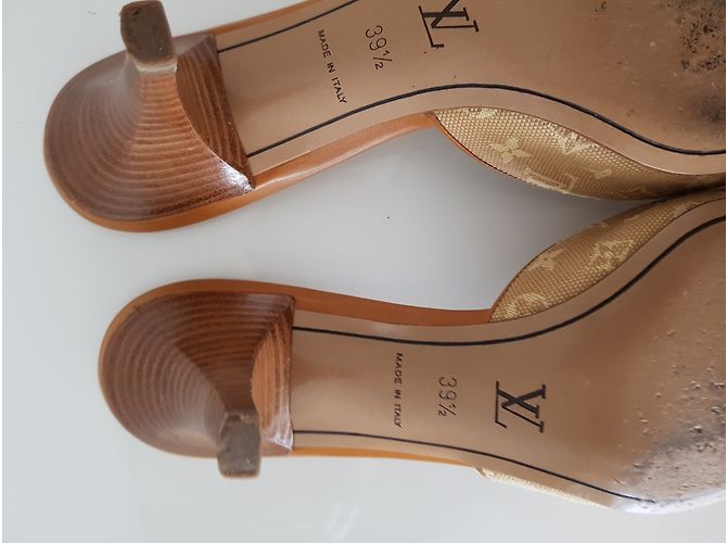 Louis Vuitton monogram kitten heels size Brown - view 4
