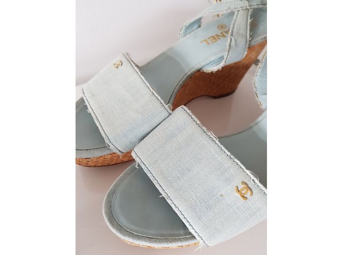 Chanel Mules compensées Bleu - vue 4
