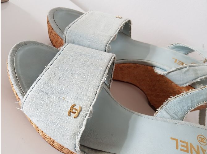 Chanel Mules compensées Bleu - vue 5