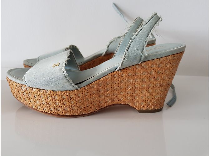 Chanel Mules compensées Bleu - vue 6