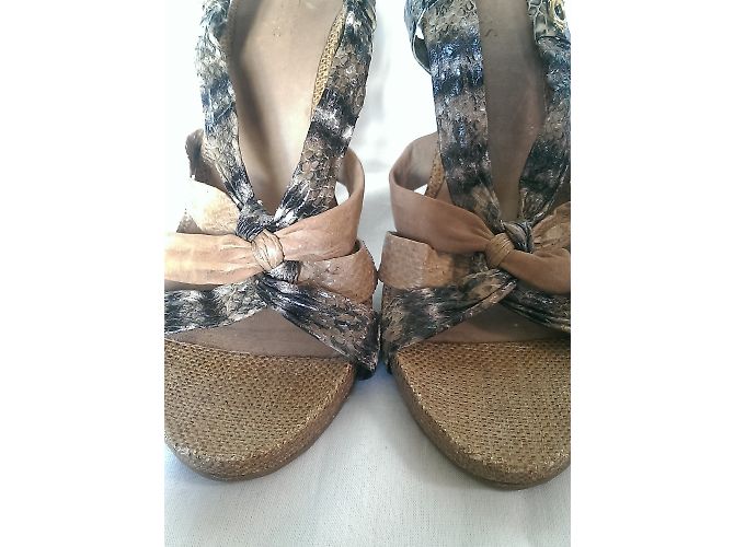 Sandali Guess in pelle nero beige marrone chiaro 39.5 - vista 4