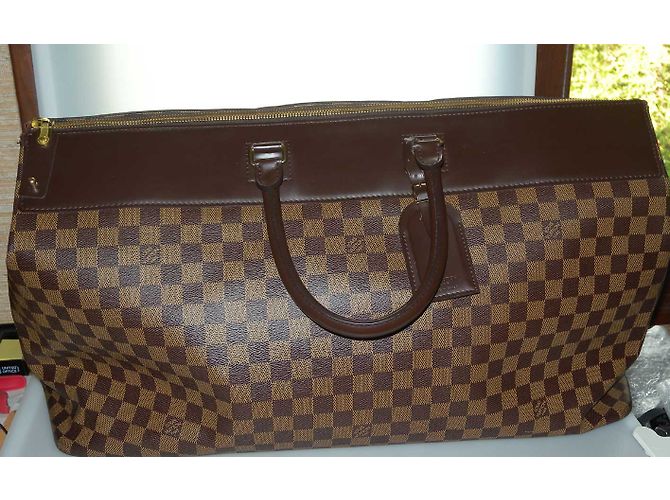 Louis Vuitton GM di Greenwich Marrone scuro - vista 3