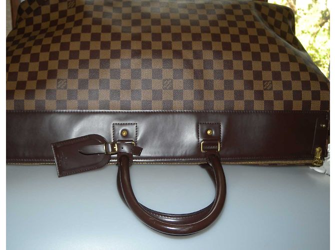 Louis Vuitton GM di Greenwich Marrone scuro - vista 5