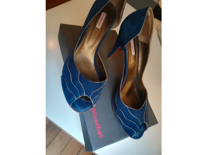 Décolleté Patricia Blanchet in pelle di cervo blu - vista 3