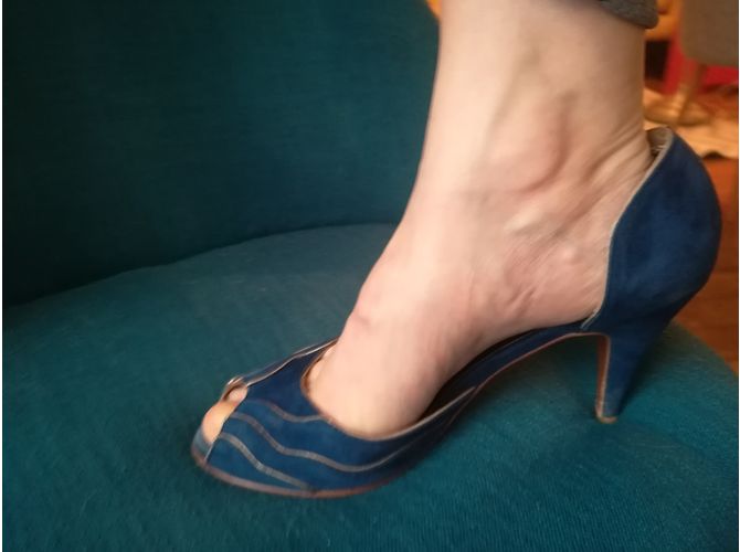 Décolleté Patricia Blanchet in pelle di cervo blu - vista 5