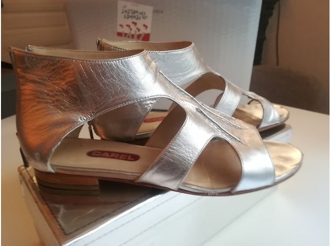 Carel Gladiator Sandalen Silber Leder - Ansicht 2