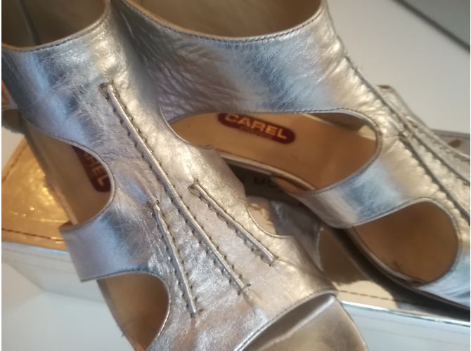 Carel Gladiator Sandalen Silber Leder - Ansicht 4