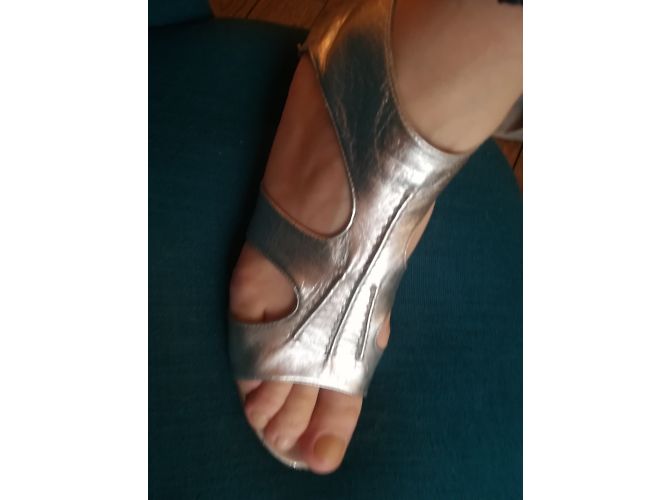 Carel Gladiator Sandalen Silber Leder - Ansicht 9