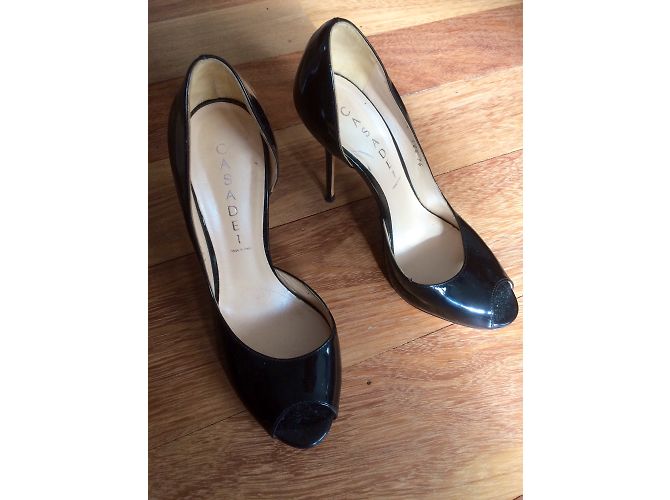Décolleté Casadei open toe in pelle verniciata nera Nero - vista 2