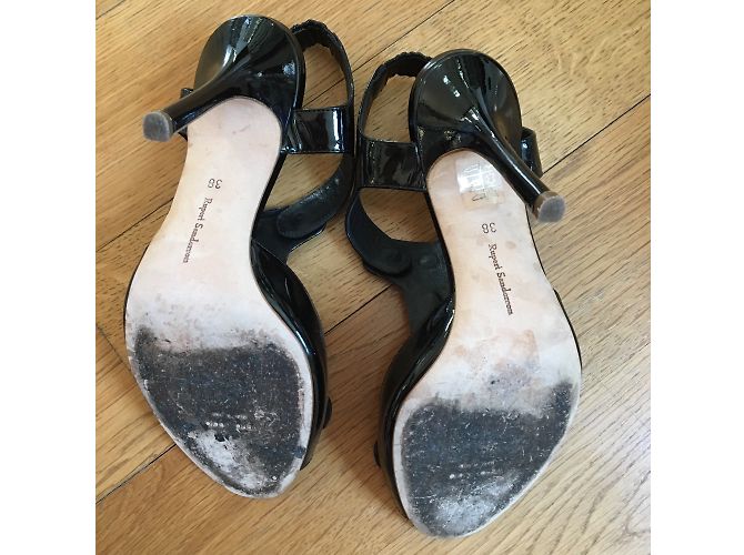 Sandali Rupert Sanderson in vernice nera Nero - vista 5