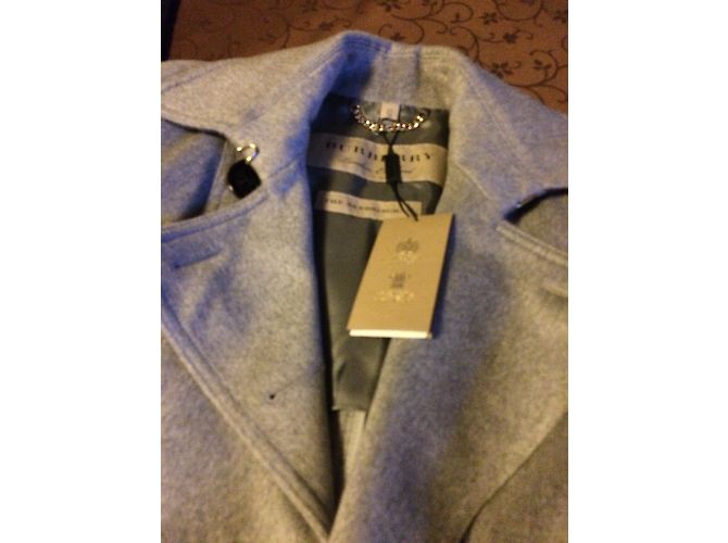 Gabardina Burberry Sandringham de cachemira gris - vista 3