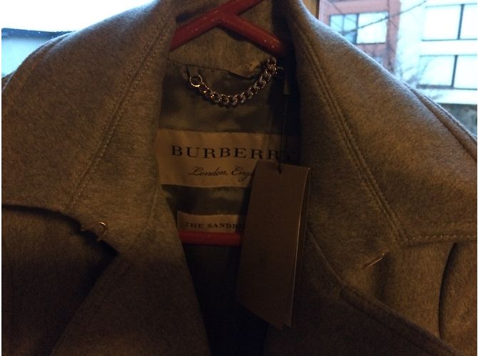 Gabardina Burberry Sandringham de cachemira gris - vista 4