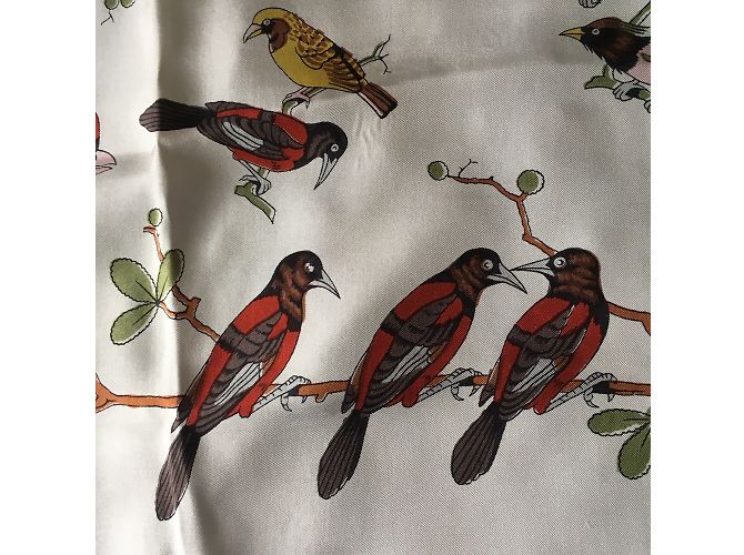 Hermès Sciarpe di seta "Les oiseaux sur un fil" Hugo GRYGKAR Multicolore - vista 2