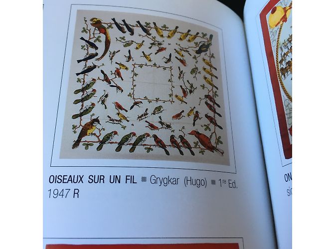 Hermès Sciarpe di seta "Les oiseaux sur un fil" Hugo GRYGKAR Multicolore - vista 9