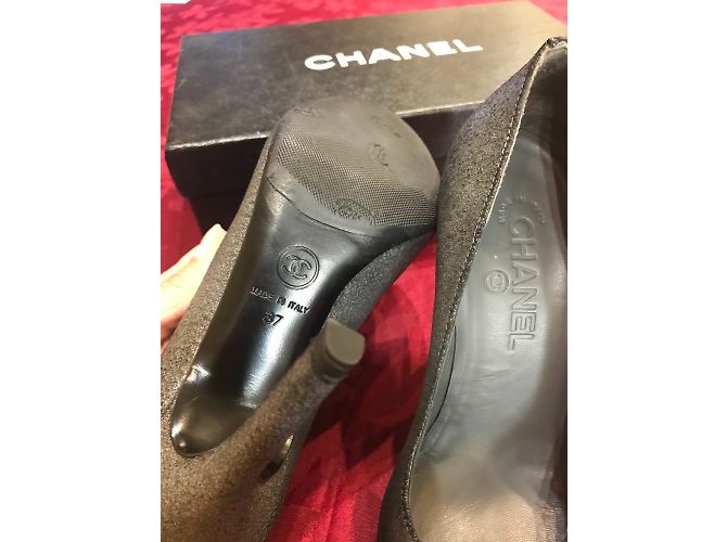 Chanel Pumps aus Leder Grau Größe 37 - Ansicht 7