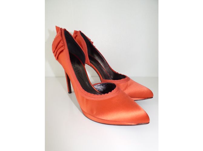 Lanvin Orange Satin and Leather Pumps 41 - view 11
