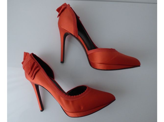 Lanvin Orange Satin and Leather Pumps 41 - view 12