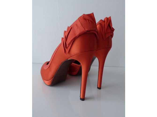 Lanvin Orange Satin and Leather Pumps 41 - view 6