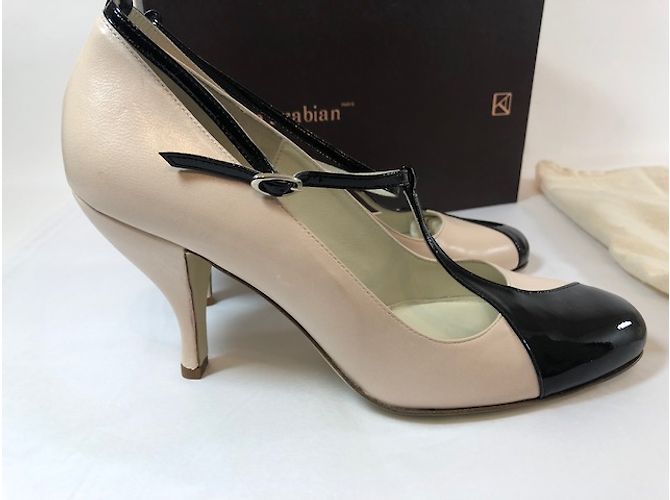 Décolleté Karine Arabian in vernice rosa - vista 4