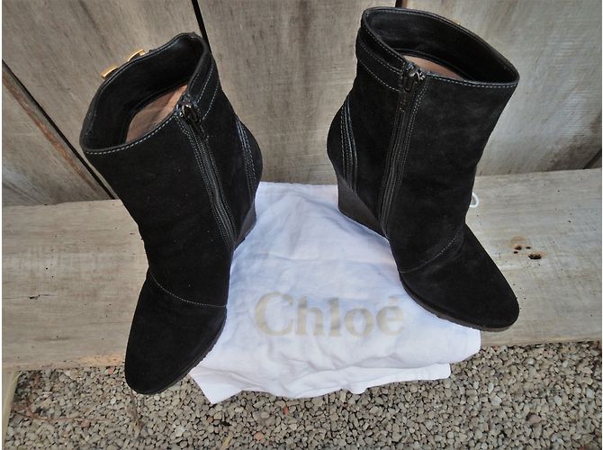 Chloé Ankle Boots Black Deerskin - view 4