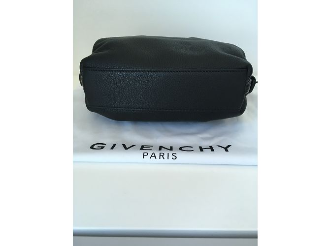 Givenchy Nightingale Micro Black - vue 3