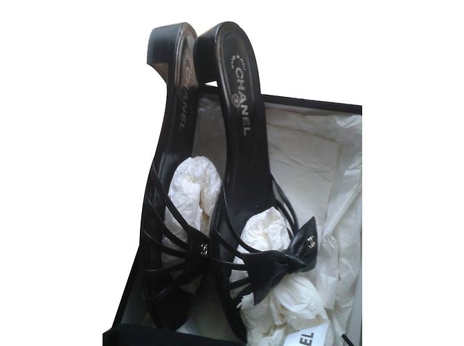 Chanel Sandalen Schwarz - Ansicht 2