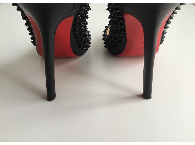 Christian Louboutin Espiga de Pigalle - vista 4