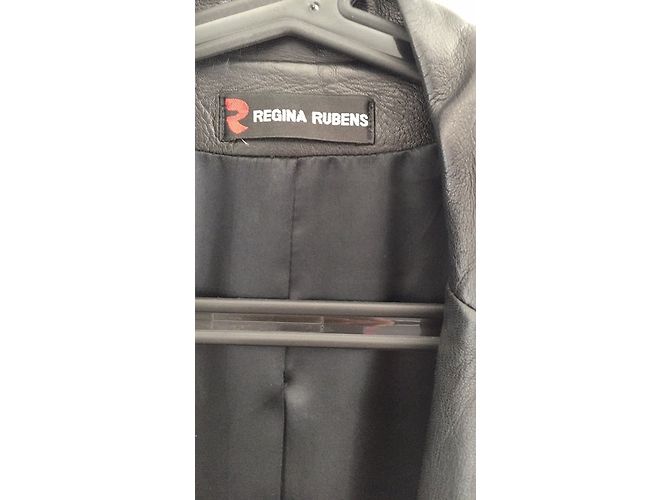 Regina Rubens Chaquetas - vista 3