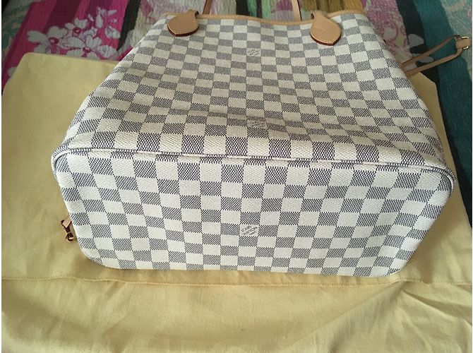 Louis Vuitton Neverfull MM Toile Damier Azur Beige - vista 3