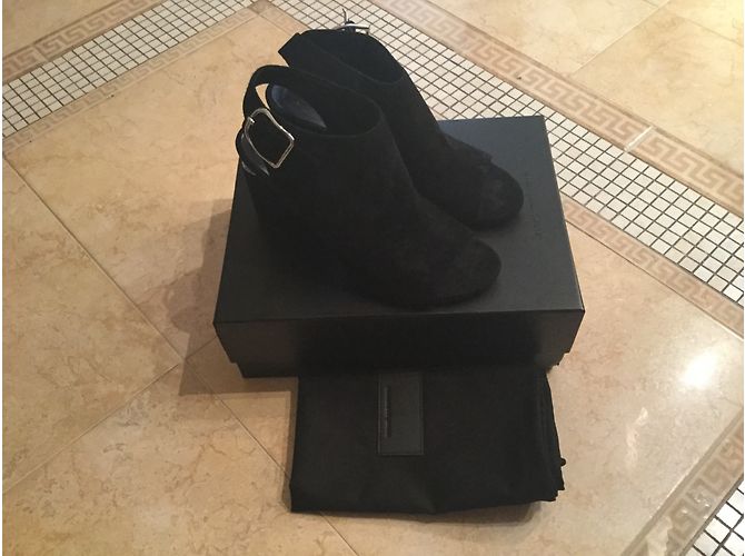 Sandali Alexander Wang in scamosciato nero con tacco 8cm - vista 5