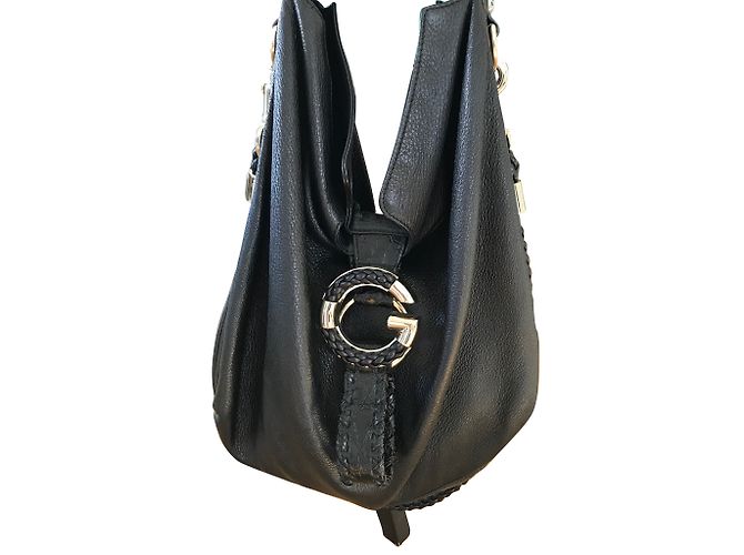 Borsa a tracolla Gucci in pelle nera Nero - vista 2