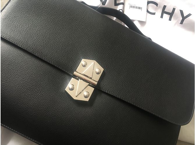 Givenchy Pasta DIPLOMATICA Preto - vista 8