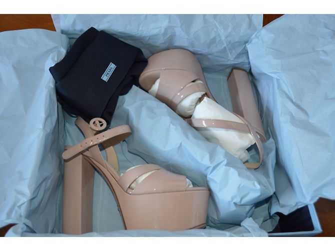 sandali. dimensione beige prada beige 36 eu new - vista 3