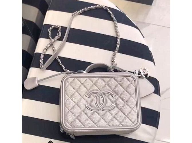 Chanel KOSMETIKKOFFER Silber - Ansicht 5