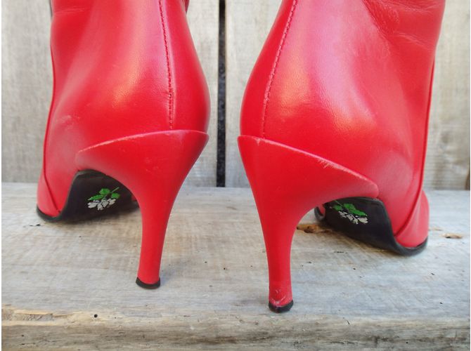 Botines Free Lance de piel roja con tacón de aguja - vista 7