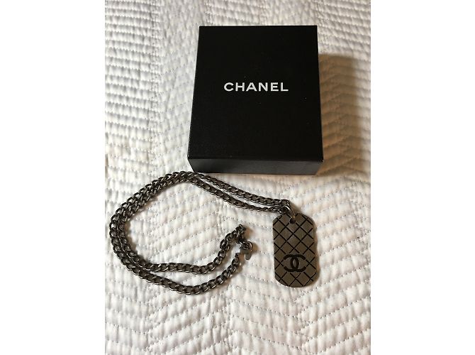 Collana Chanel in acciaio grigio scuro Grigio antracite - vista 2